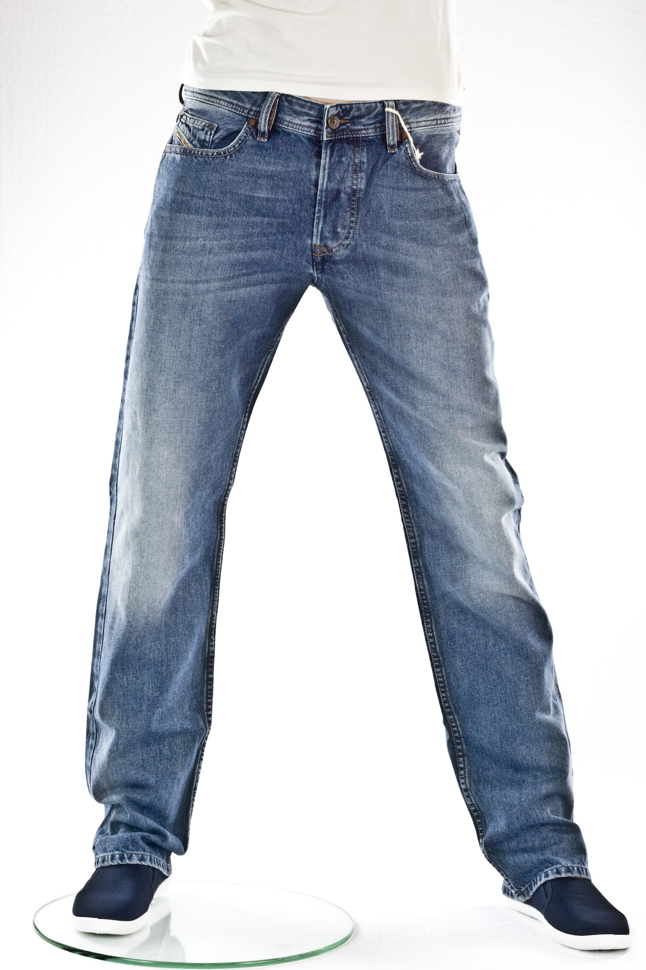 джинсы мужские Diesel прямые-свободные LARKEE 0800 Z regular-straight